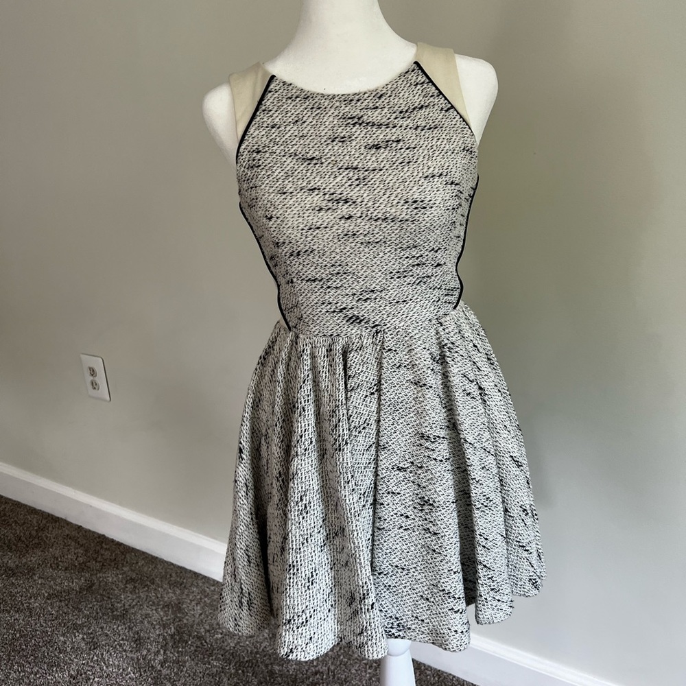 Black and white boutique mini dress
